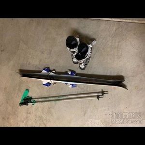 Skis , pole, ski boots